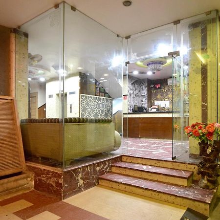 Hotel Metro Джайпур Екстериор снимка